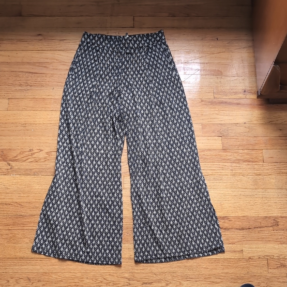 Anthropologie Elevenses Black and White Patterned Palazzo Pants.
